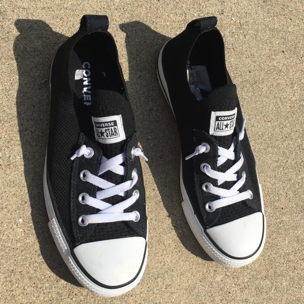 Converse women’s size 8